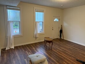 3918 Howley St in Pittsburgh, PA - Building Photo - Building Photo