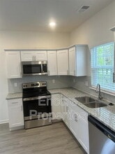 3402 Littlefield Way in Greensboro, NC - Building Photo - Building Photo