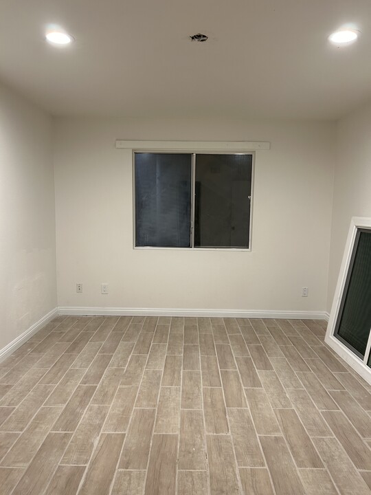 15941 Tokay St, Unit 1 in Victorville, CA - Building Photo