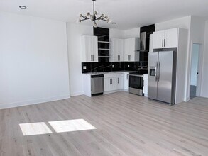 828 E Main St in Columbus, OH - Building Photo - Building Photo