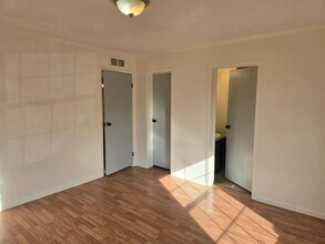 18237 Loyalty Ln in St. Robert, MO - Building Photo - Building Photo