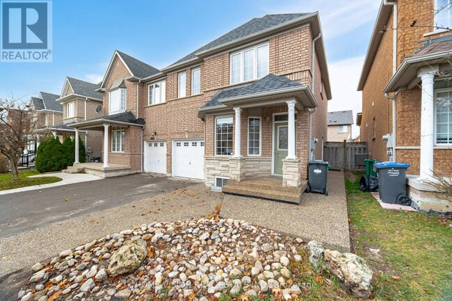 3120 Wrigglesworth Crescent in Mississauga, ON - Building Photo - Building Photo