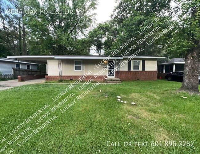 property at 3084 Oak Forest Dr
