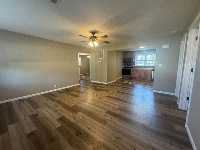 282 Brice St in Lebanon, MO - Building Photo - Building Photo