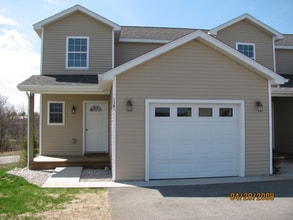 1765 St Joseph St in Traverse City, MI - Building Photo - Building Photo