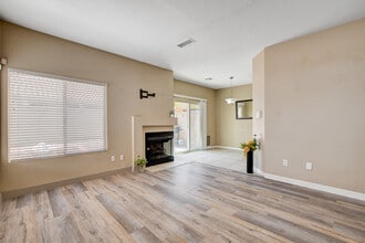 1661 Cloister Ave in Henderson, NV - Building Photo - Building Photo