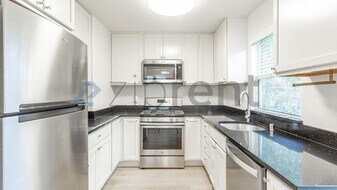 730 Jefferson St in Petaluma, CA - Building Photo