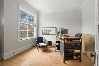2754 N Stowell Ave in Milwaukee, WI - Building Photo - Building Photo