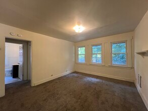 1207 Sarah St, Unit 1207 Sarah Ave B in Homestead, PA - Building Photo - Building Photo