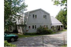 1401 Hebard Hill Rd in Randolph, VT - Building Photo