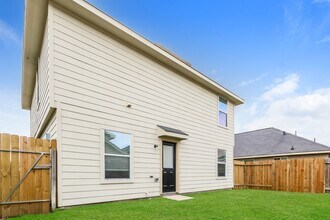 2447 Gibbs Bend Ct in Houston, TX - Building Photo - Building Photo