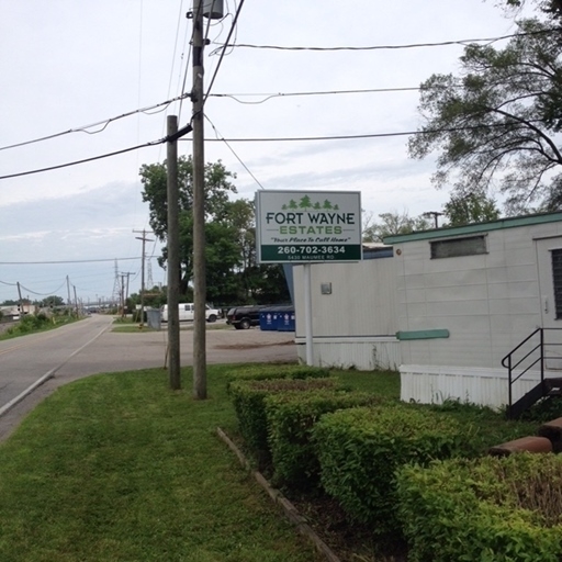 Fort Wayne Estates in Fort Wayne, IN - Building Photo - Primary Photo