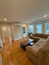 15 Willow Ave, Unit 2 in Salem, MA - Building Photo - Building Photo