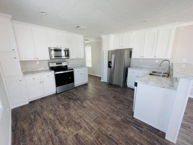 property at 9477 Lansdowne Rd