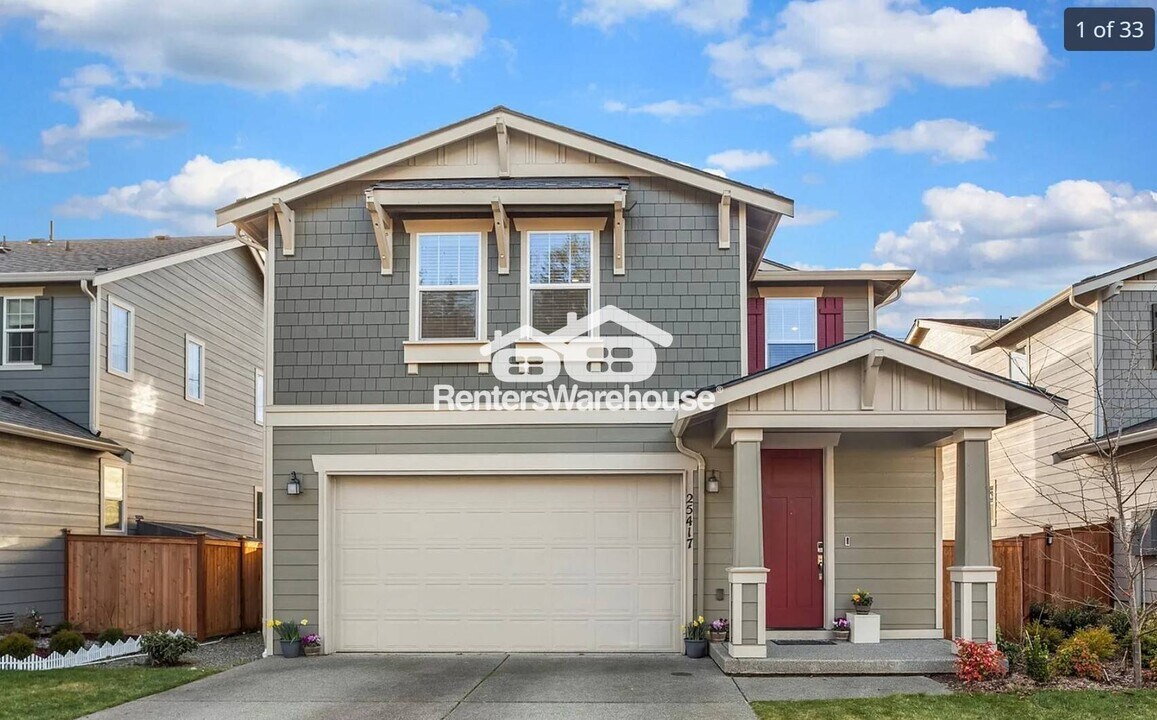 25417 174th Ave SE in Covington, WA - Building Photo