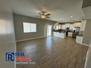 1042 S 1450 E in Saint George, UT - Building Photo - Building Photo