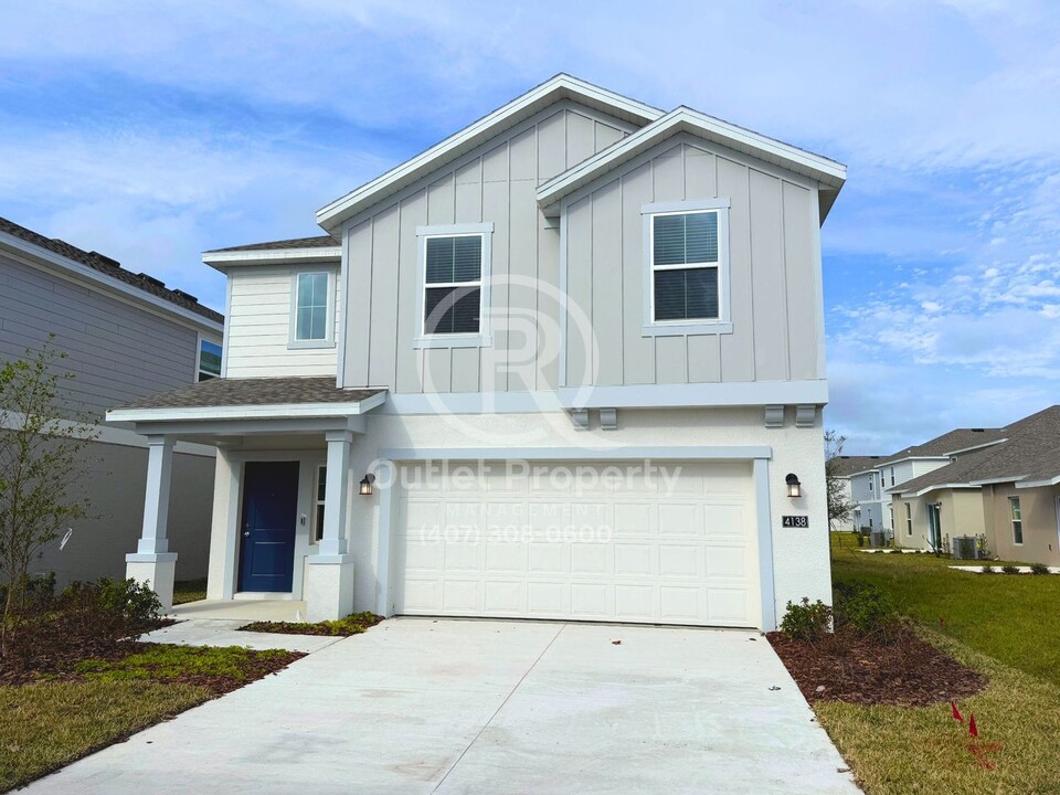 4138 Pinewood St in Daytona Beach, FL - Building Photo