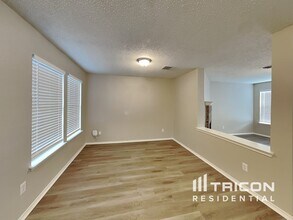 2728 Monticello Ln in Lancaster, TX - Building Photo - Building Photo