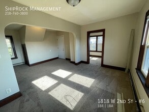 1818 W 2nd St in Duluth, MN - Building Photo - Building Photo