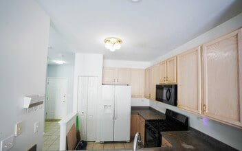 2441 Oneida Ln in Naperville, IL - Building Photo - Building Photo