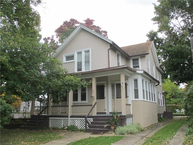property at 16 Lafayette Apt#5 Park