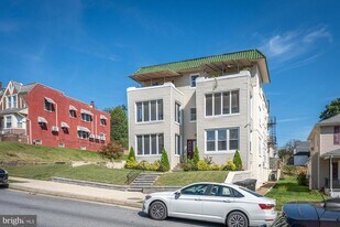 639 Plymouth Rd in Baltimore, MD - Building Photo