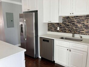 106 Intervale St in Quincy, MA - Foto de edificio - Building Photo