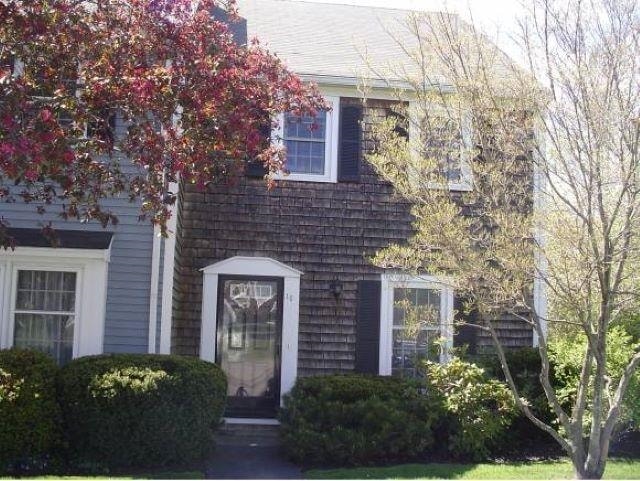 property at 1275 Maplewood Ave