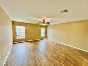 18270 Pine Nut Ct in Lehigh Acres, FL - Building Photo - Building Photo