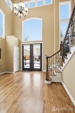 86 Davinci Dr in Monmouth Junction, NJ - Building Photo - Building Photo