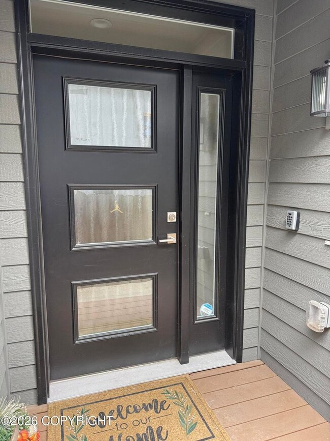 1541 G St in Anchorage, AK - Building Photo - Building Photo