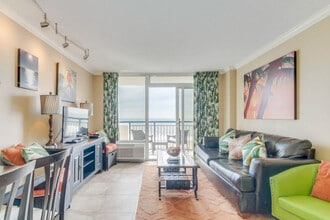 2300 N Ocean Blvd in Myrtle Beach, SC - Building Photo - Building Photo