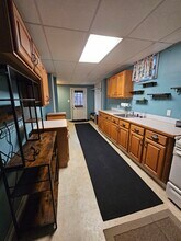 1253 W Arch St in Coal Township, PA - Building Photo - Building Photo