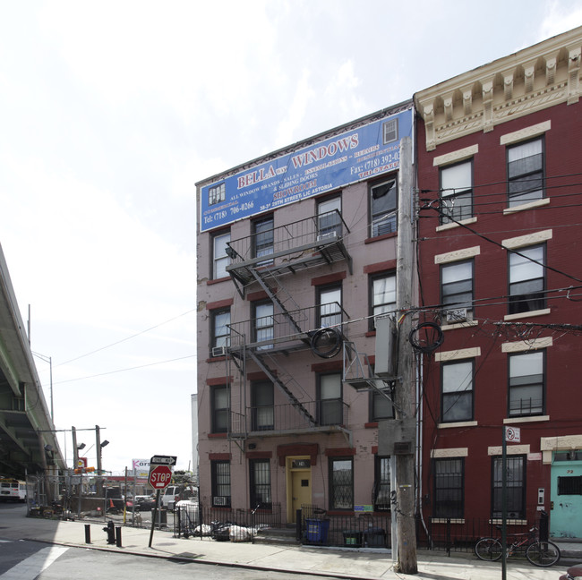 74 Nelson St in Brooklyn, NY - Building Photo - Building Photo