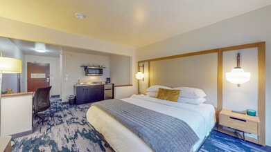 Luna Studios in Albany, NY - Foto de edificio - Building Photo