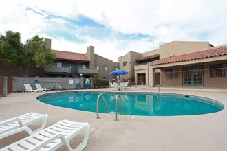 BROADMOOR in Tucson, AZ - Building Photo - Building Photo