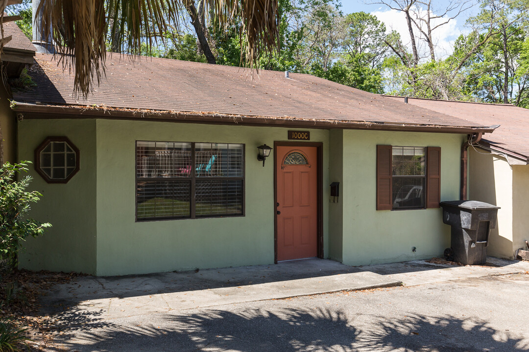 1000 N Duval St in Tallahassee, FL - Building Photo