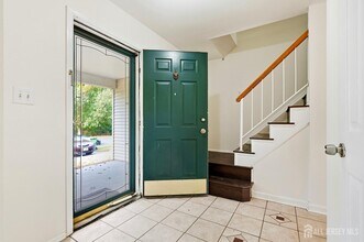 30 Brookside Rd in Edison, NJ - Building Photo - Building Photo