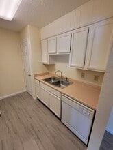 1610 Green Briar Pkwy in Gulf Breeze, FL - Building Photo - Building Photo