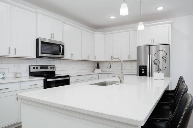 Hartman Hill in Red Bank, TN - Foto de edificio - Building Photo