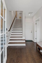 6719 Charlotte Pike in Nashville, TN - Foto de edificio - Building Photo