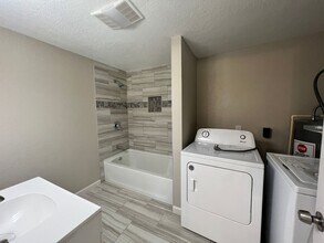 2818 LA-14 in Lake Charles, LA - Building Photo - Building Photo