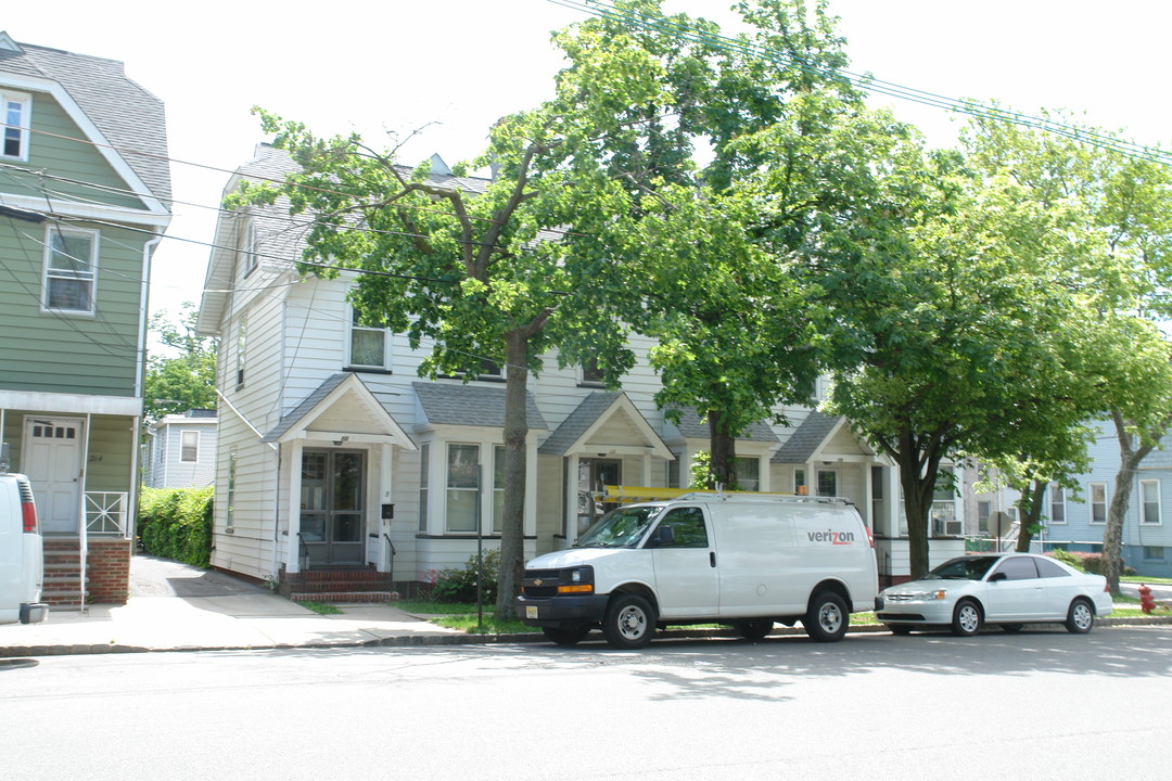 208-212 High St in Perth Amboy, NJ - Building Photo