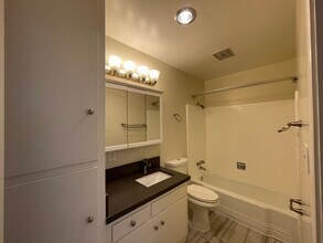1162 Saranap Ave in Walnut Creek, CA - Building Photo - Building Photo