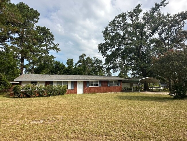 property at 3331 Tanglewood Dr