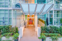 Trophy At The Pier in North Vancouver, BC - Building Photo - Building Photo