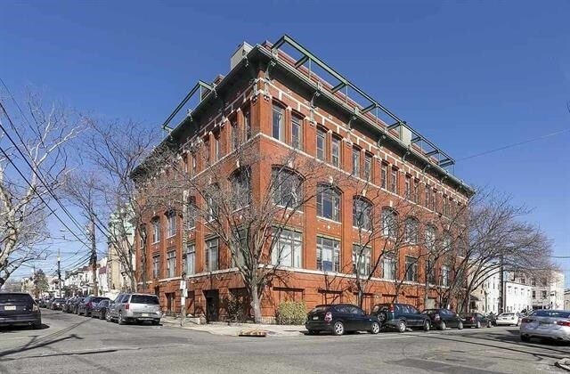 120 Sherman Ave in Jersey City, NJ - Building Photo