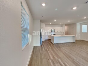 5840 Astapor St in Las Vegas, NV - Building Photo - Building Photo