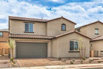 89 Oratorio Dr in Henderson, NV - Building Photo - Building Photo