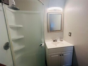 1920 E Edgewood Dr in Lakeland, FL - Building Photo - Building Photo